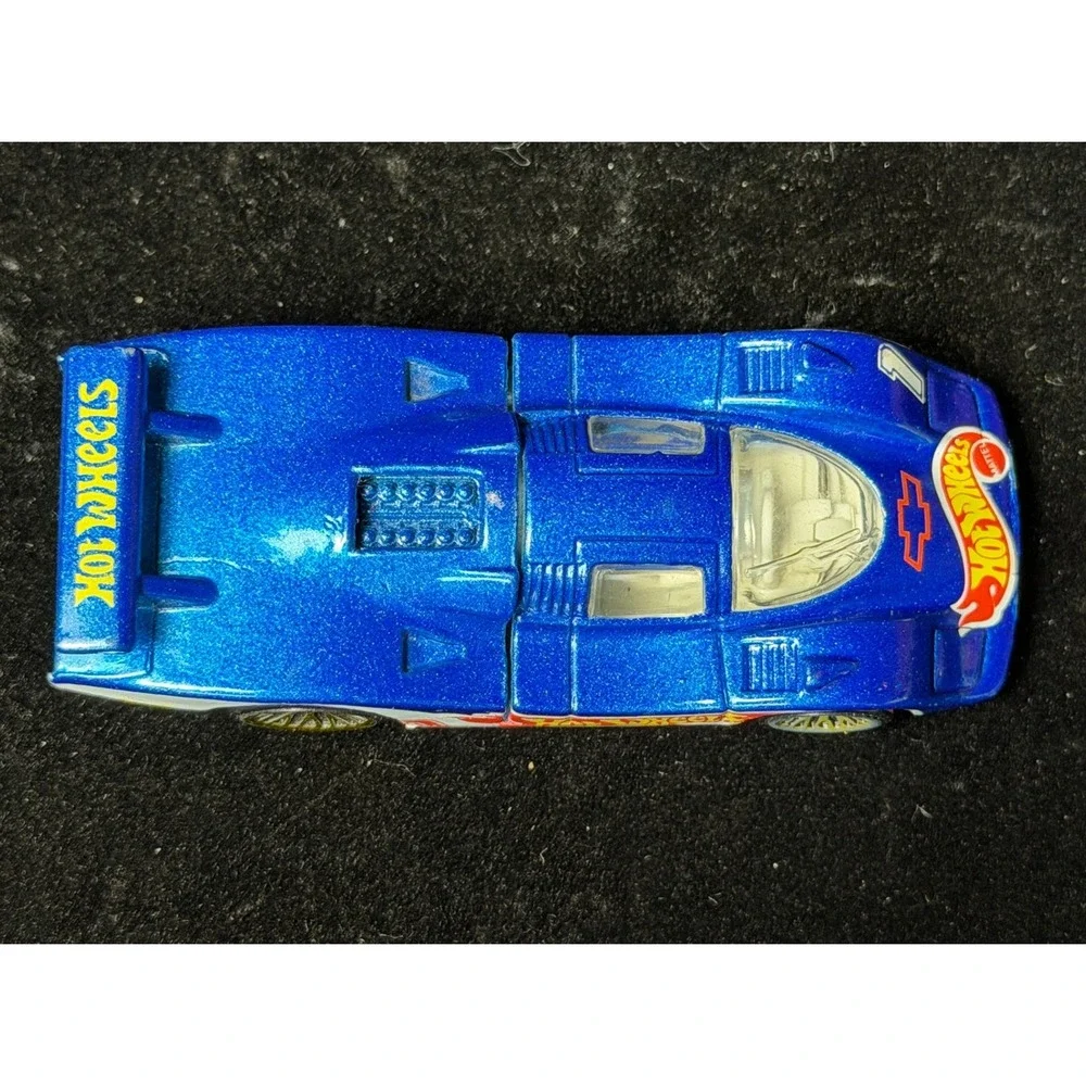 Hot Wheels Sol-Aire CX4: Blue Metalflake, 1983 Mattel, Vintage 1:64 Diecast